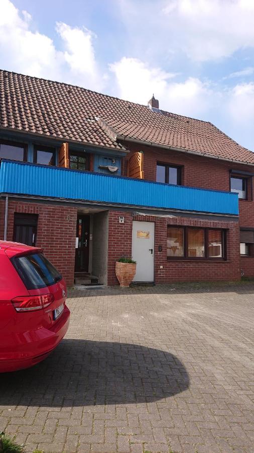 Kleine Gemuetliche Ferienwohnung Im Fachwerkstil ولفسبورج المظهر الخارجي الصورة